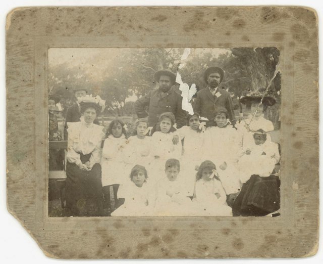 Aboriginal people with Mrs Retta Long, La Perouse, Christmas 1903. SLNSW